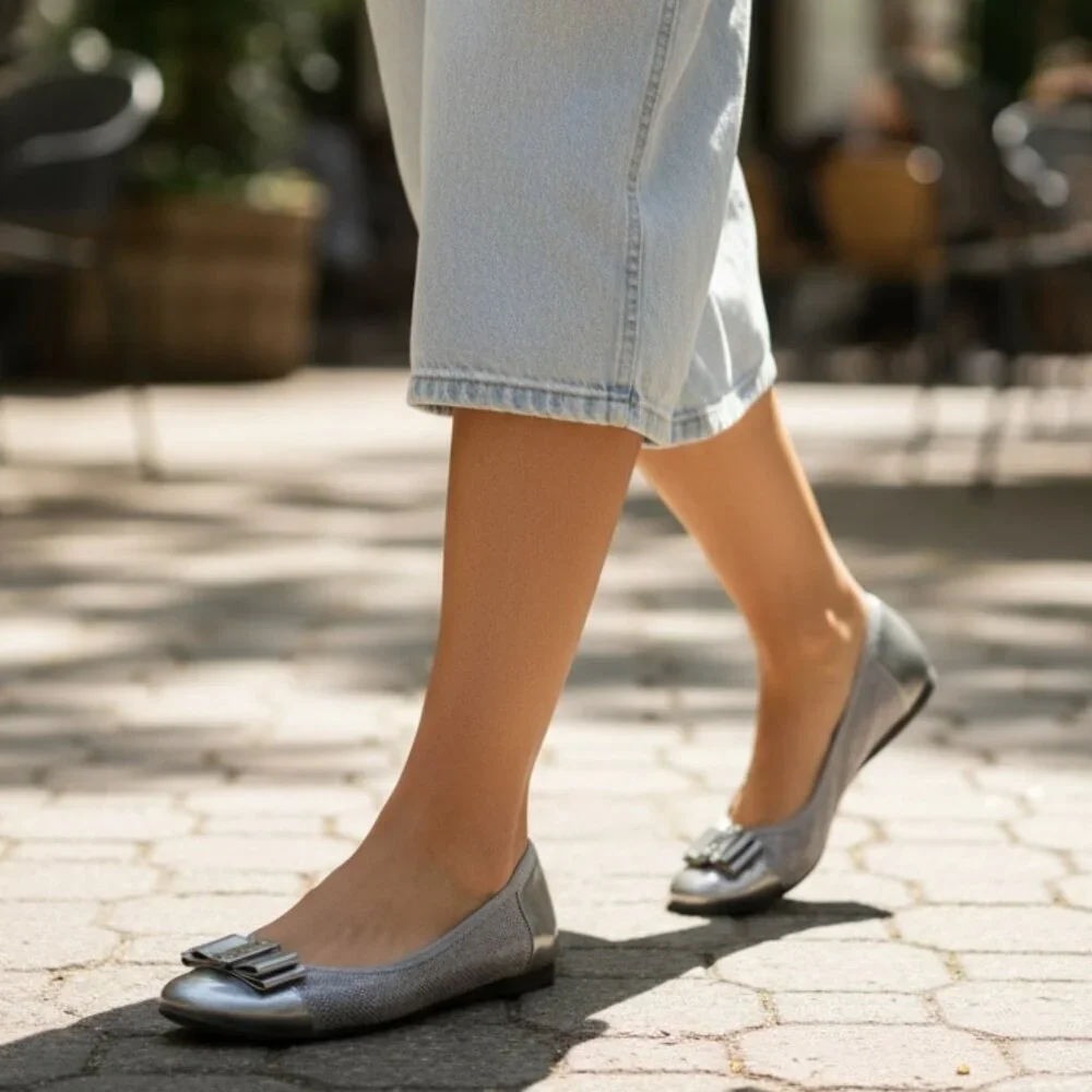 AK Anne Klein‎ Sport Metallic Silver Ballet Flats Sz 7 #330K